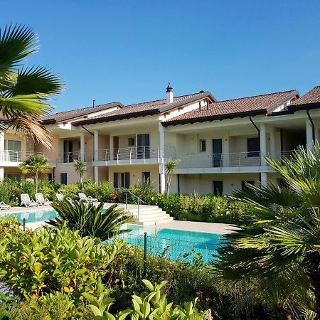 Luxury Apartments Beauty Gardens Sirmione Extérieur photo